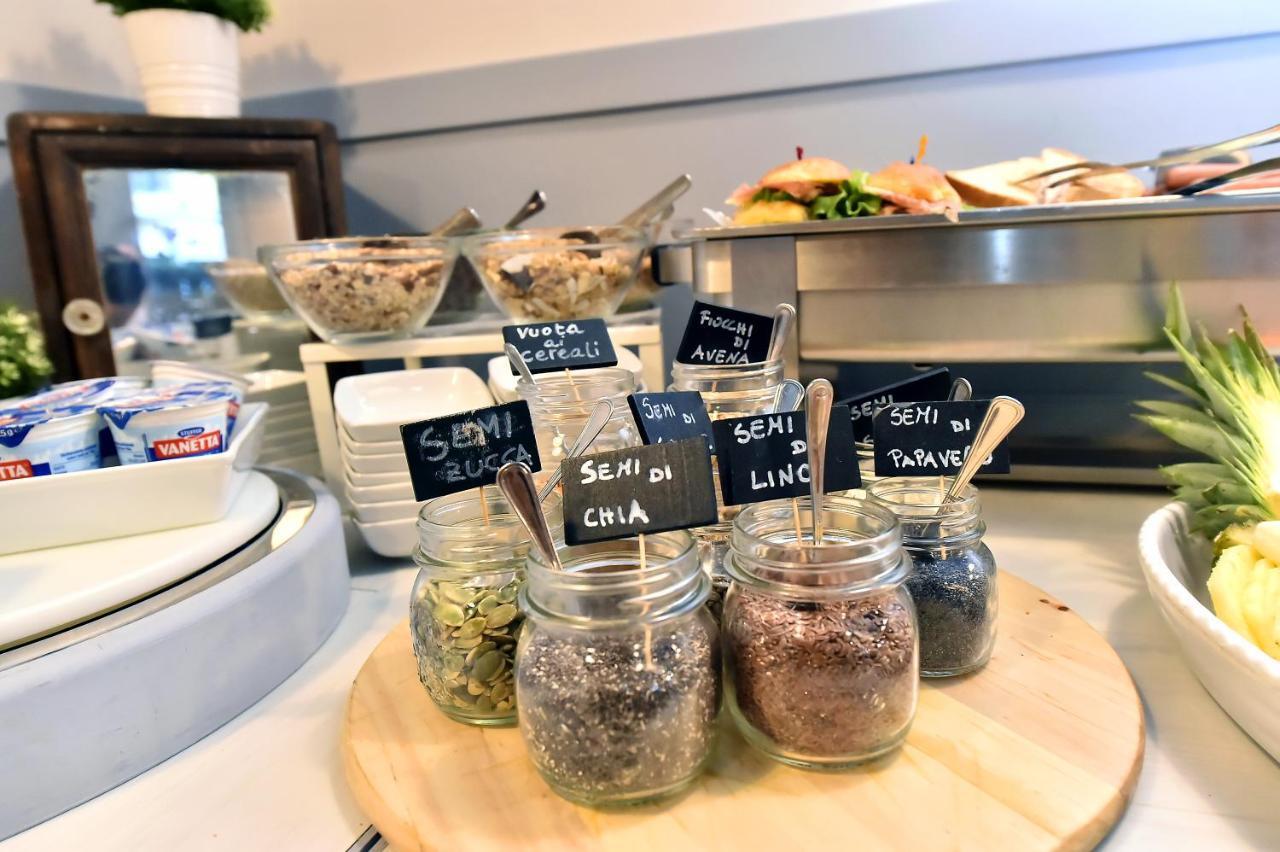 Hotel Doria Bellaria-Igea Marina Ngoại thất bức ảnh