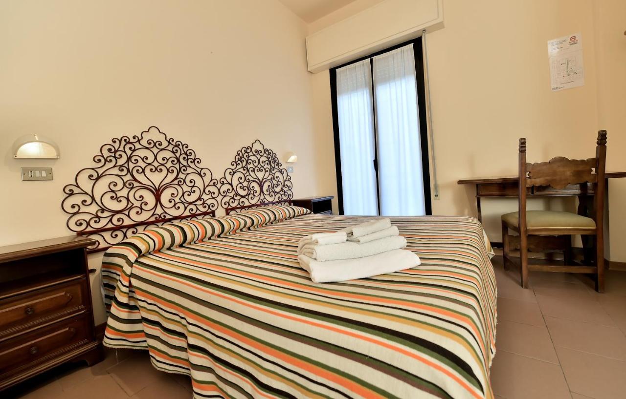 Hotel Doria Bellaria-Igea Marina Ngoại thất bức ảnh
