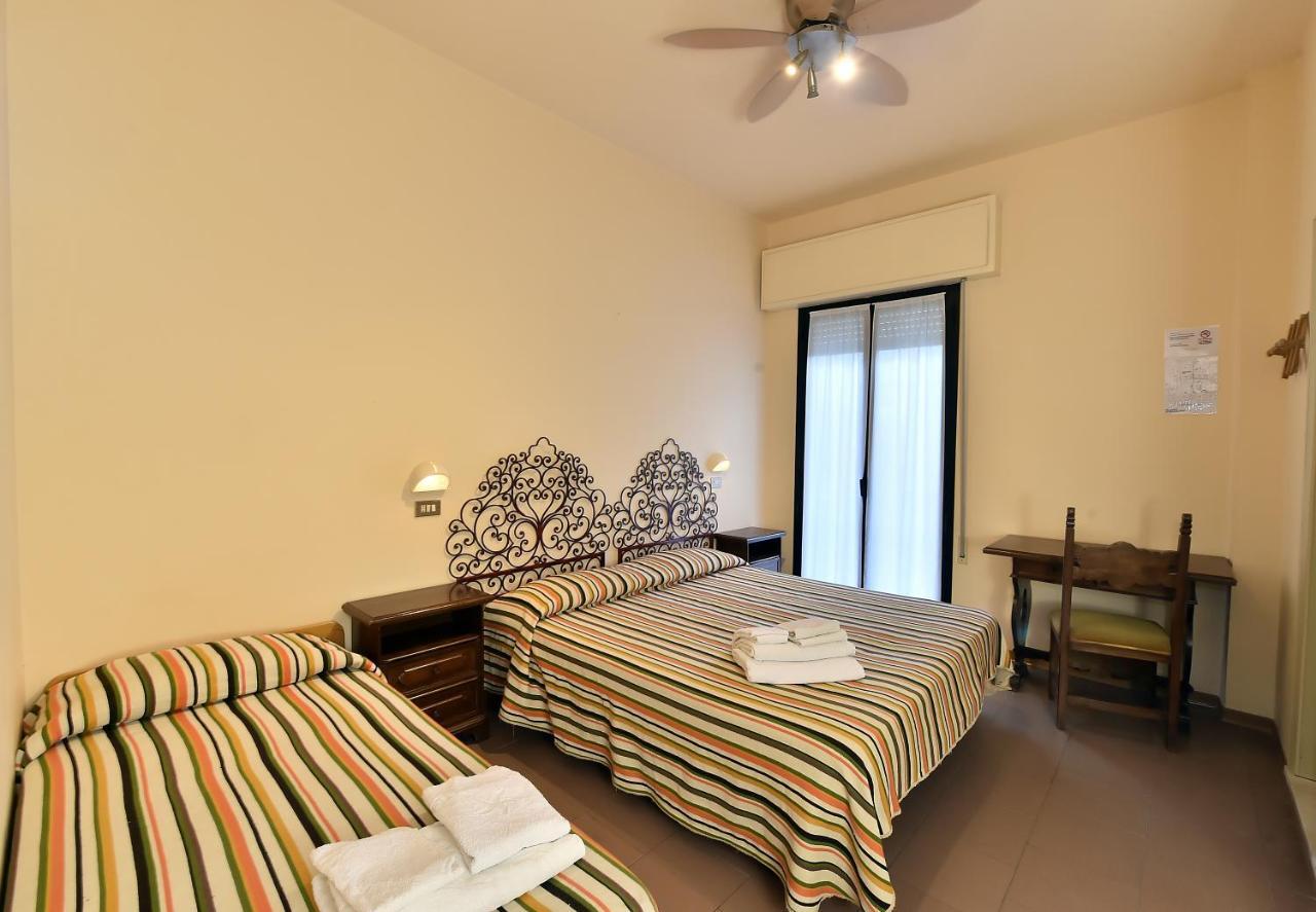 Hotel Doria Bellaria-Igea Marina Ngoại thất bức ảnh